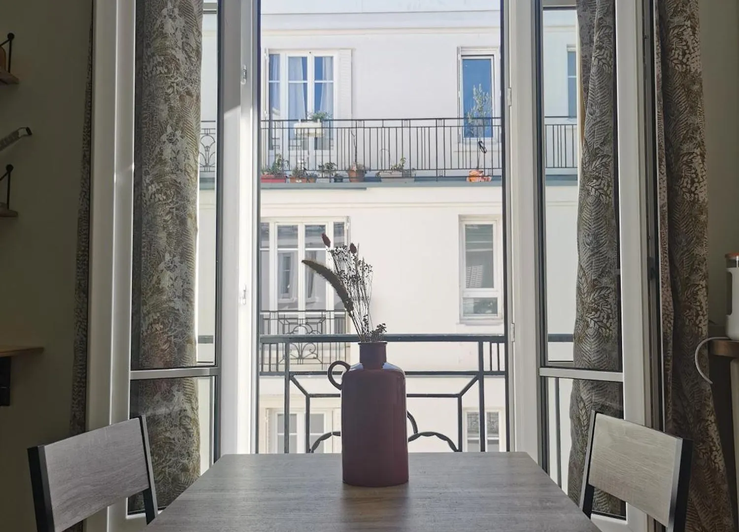 Lovely And Bright Studio In Montmartre Paris 0*,